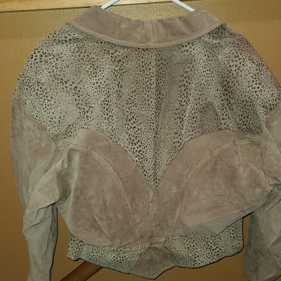 Leather jacket - Picture 4 of 5